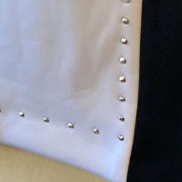 T Tahari Colorblock Studded Dress Black White  Size Small NEW - Picture 4 of 5